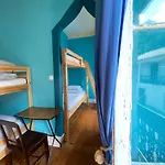 Albergue The Pink House