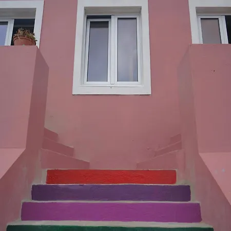 The Pink House Хостел
