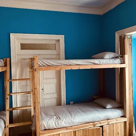 Hostal The Pink House *