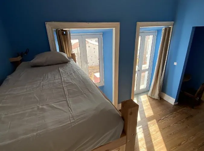 The Pink House Hostel Faja Grande