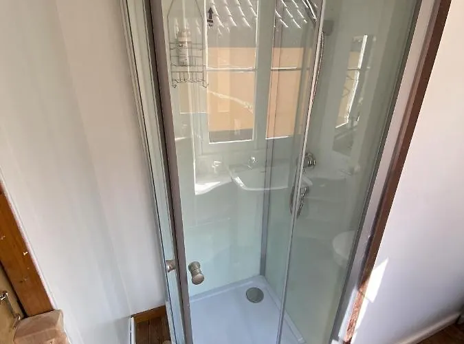 Hostel The Pink House