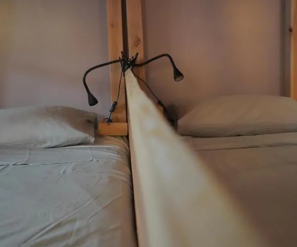 Hostel The Pink House