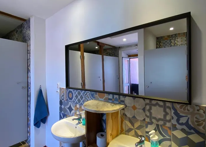 The Pink House Hostel *